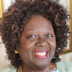 Légende: Dre Jean Augustine chez elle à Etobicoke. Crédit photo: Kathy Grant